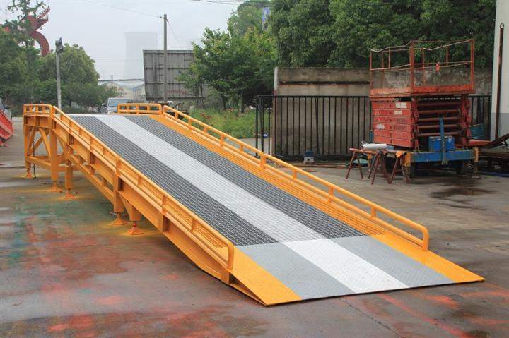 液壓固定登車橋主要應(yīng)用在哪些地方  液壓固定登車橋主要應(yīng)用在哪些地方